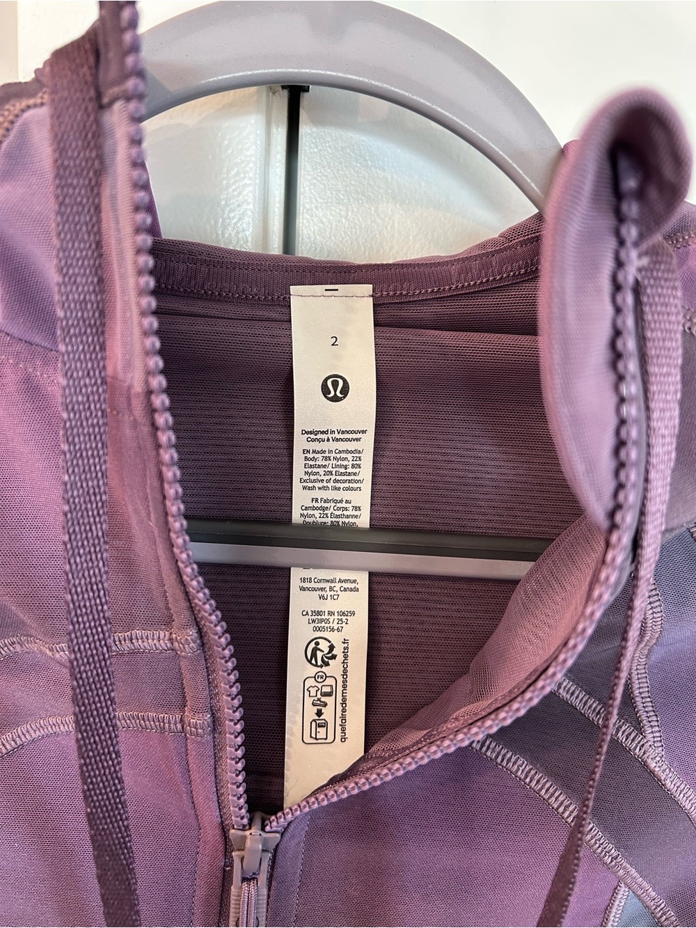 NWT Lululemon Define Cropped Hooded
Jacket Mesh Aurora Haze Purple Multi - Picture 7 of 7
